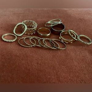 15 gold tinted rings size 6-8